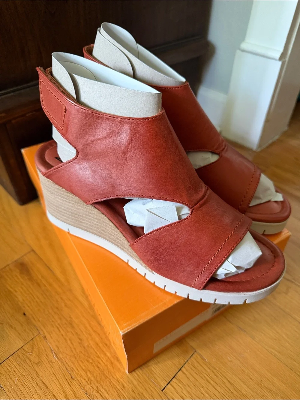 Miz Mooz Women's Brick leather Wedge Sandals EU 39 US 8.5